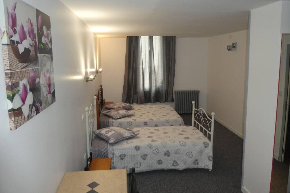 Etanit ! Beziers Plein Centre - 1Mn Du Bus, De La Gare Du Train Et Liaison Aeroport -Chambres Climatisees -Spacieuses Amenagees Pour Singles, Couple, Et Ou Familles -Parking A Velos -Consigne 외부 사진