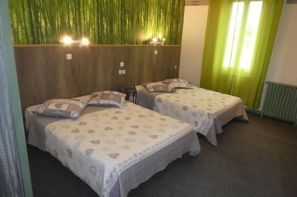 Etanit ! Beziers Plein Centre - 1Mn Du Bus, De La Gare Du Train Et Liaison Aeroport -Chambres Climatisees -Spacieuses Amenagees Pour Singles, Couple, Et Ou Familles -Parking A Velos -Consigne 외부 사진