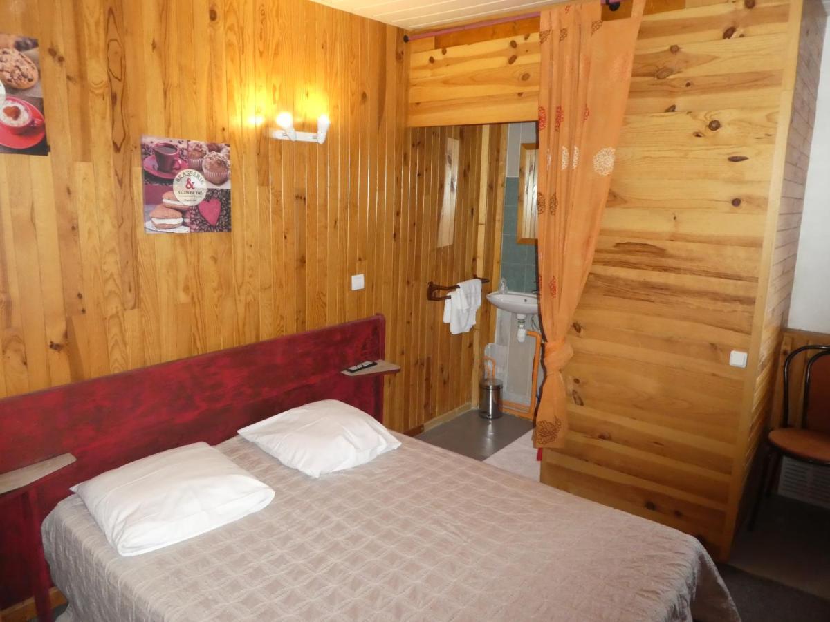 Etanit ! Beziers Plein Centre - 1Mn Du Bus, De La Gare Du Train Et Liaison Aeroport -Chambres Climatisees -Spacieuses Amenagees Pour Singles, Couple, Et Ou Familles -Parking A Velos -Consigne 외부 사진