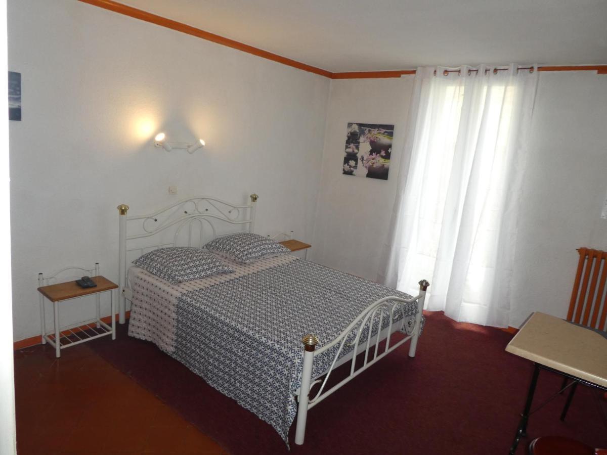 Etanit ! Beziers Plein Centre - 1Mn Du Bus, De La Gare Du Train Et Liaison Aeroport -Chambres Climatisees -Spacieuses Amenagees Pour Singles, Couple, Et Ou Familles -Parking A Velos -Consigne 외부 사진